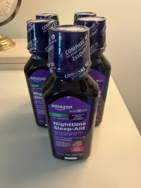 72288-186-40 Amazon Basic Care Nighttime Sleep-aid Berry Flavor 12 Fl Oz 5 Bottles