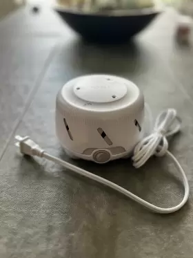 Dohm 036005310004 Yogasleep Uno Natural White Noise Machine Dohm 036005310004 Yogasleep Uno Natural White Noise Machine