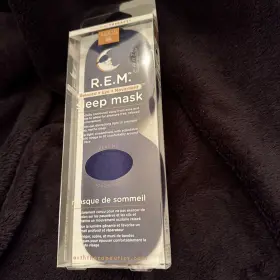 Earth Therapeutics 073377830914 R.e.m. Sleep Mask Allows Eye Lid Movement Unlike Flat Masks