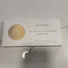 Halfmoon 880721168537 Crystal Collection Silk Eye Pillow Tiger