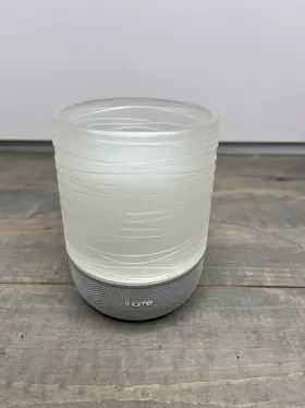 Izm100bhx Ihome - Zenergy Candle Meditative Sound And Light Therapy White Read