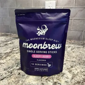 B00001 Moonbrew Magnesium Sleep Aid Sleepy Berry 14 Sticks Vegan Sugar-free