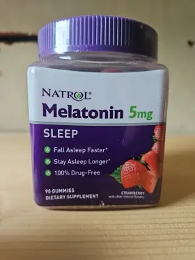 Natrol 047469075859 Melatonin Gummies 5 Mg Sleep Aid Strawberry Flavor Non-gmo Support