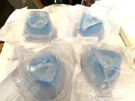 1070107 Philips 4 New Replacement Respironics Comfort Gel Blue Flap And Cushion Small