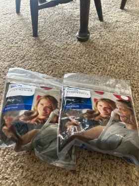 1104916 Philips Respironics Full Face Mask Cushion Large Lot 2. Sealed