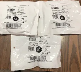 1105174 Philips 3 Nuance Pro Gel Pillows Medium Nose Cushion Respironics Replacement Part