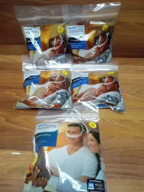 1116710 Philips 5 Respironics Dreamwear Under The Nose Nasal Cushion And Mask Small