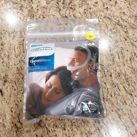 Philips 1124986 Respironics Dreamwear Gel Pillow Mask With Headgear Size Small - Sealed