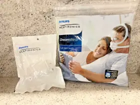 Philips 606959045897 New - Respironics Dreamwear Full Face Headgear And Medium Mask