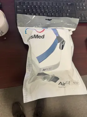 63200 Resmed N10 Airfit Cushion Replacement With Headgear And Frame Included
