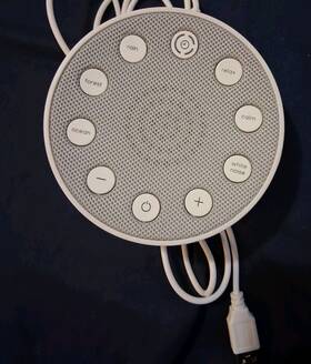 Sharper Image 5976a242348 Sound Therapy White Noise Machine Usb And Battery Powered