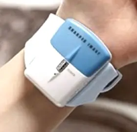 Sharper Image 710953632215 Dreamate Sleep Improving Wrist Band Drug Free Acupressure