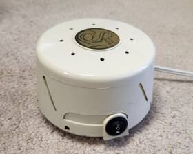 Sleepmate F2-878940 Sleep Mate Model 980a White Noise Machine - 2 Speeds Works Very Well