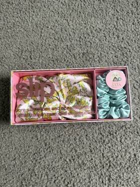 Slip 10046-98639 Silk Sleep Mask And Hair Ties Set Floral Pattern Pink Yellow Green