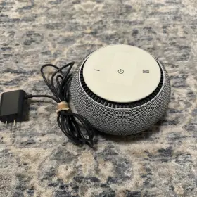 Sn00z-us-2 Snooz White Top / Charcoal Grey Body Noise Machine - Tested
