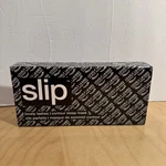 Slip Mulberry Silk Lovely Lashes Contour Sleep Mask New In Box Black. Price: $30.00.