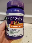 Vicks Pure Zzzs Kidz Immunity, Melatonin Sleep Aid Gummies, 42CT Exp 07/2025+ New. Price: $11.50.