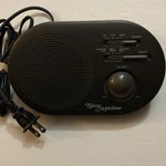 Radio Shack White Noise Machine Sound Therapy Sleeping Aid Model 63-646 Black Used. Price: $15.99.