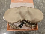 New Vehan 100% Mulberry Silk Sleep Eye Mask -cream Beige Gold. Price: $24.95.