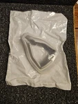 Fisher & Paykel Flexifoam Cushion Large 400HC124 Sealed New. Price: $14.99.